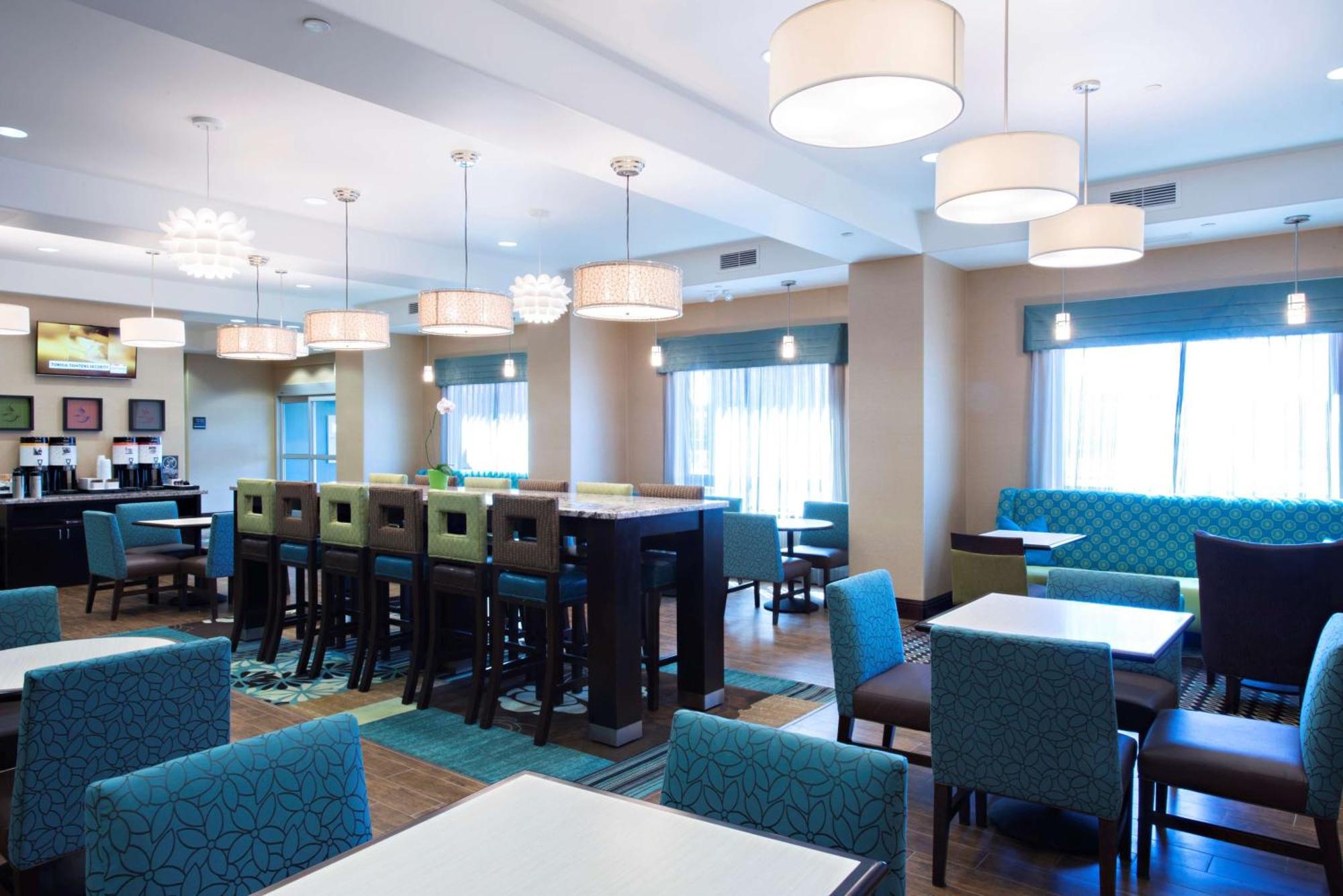 Hampton Inn Saskatoon South Exterior foto